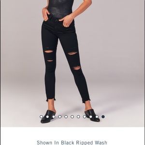 Abercrombie & Fitch Black Pants - Size 6